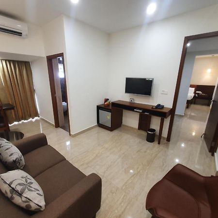 Hotel Aida Kottayam Dış mekan fotoğraf