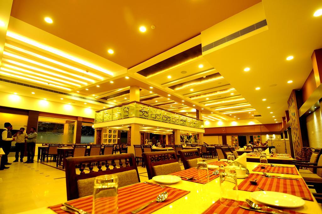 Hotel Aida Kottayam Dış mekan fotoğraf