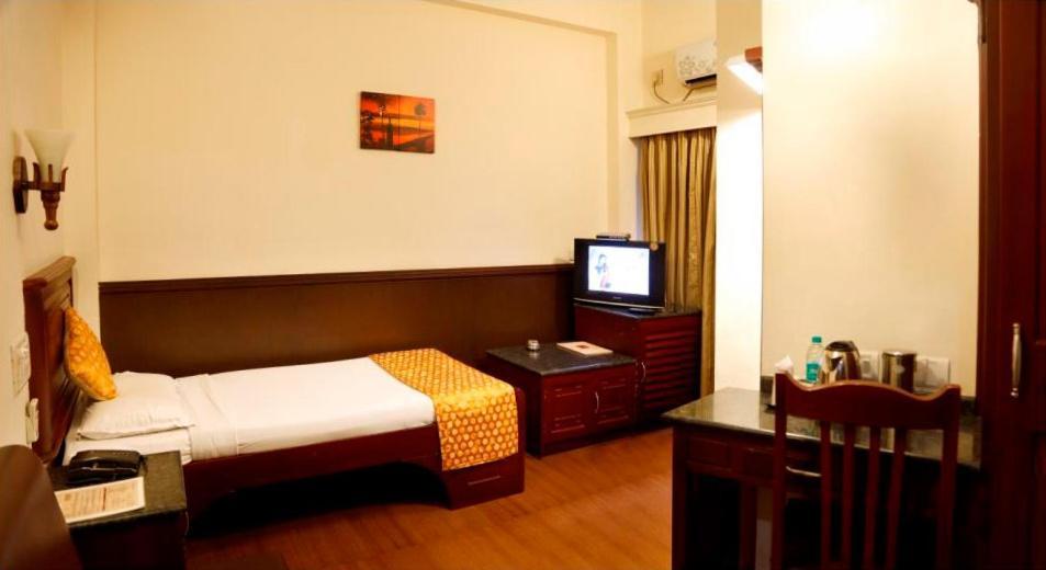 Hotel Aida Kottayam Dış mekan fotoğraf
