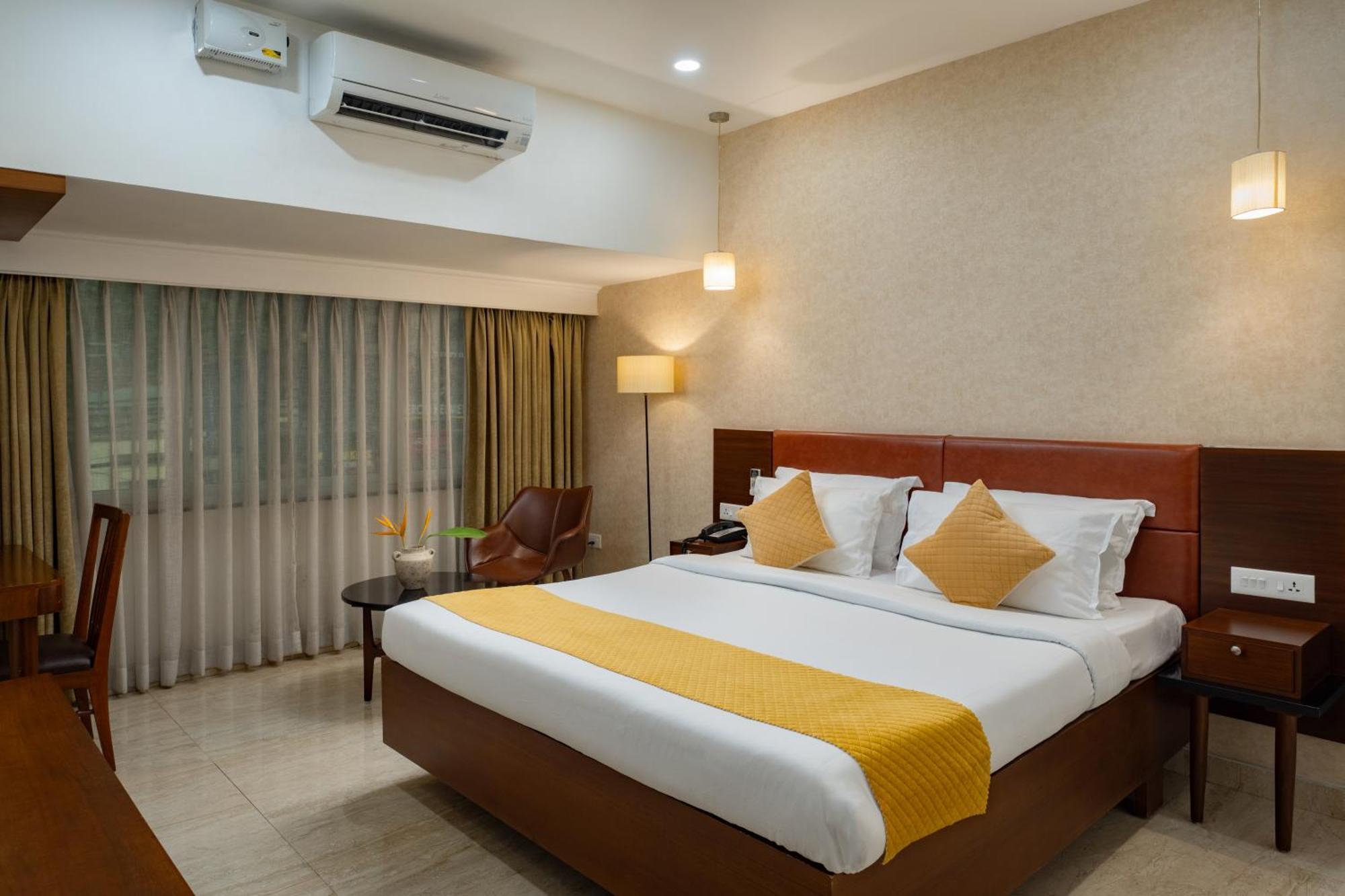 Hotel Aida Kottayam Dış mekan fotoğraf
