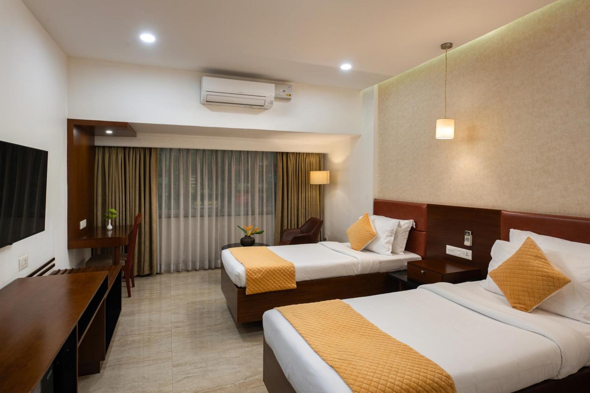 Hotel Aida Kottayam Dış mekan fotoğraf