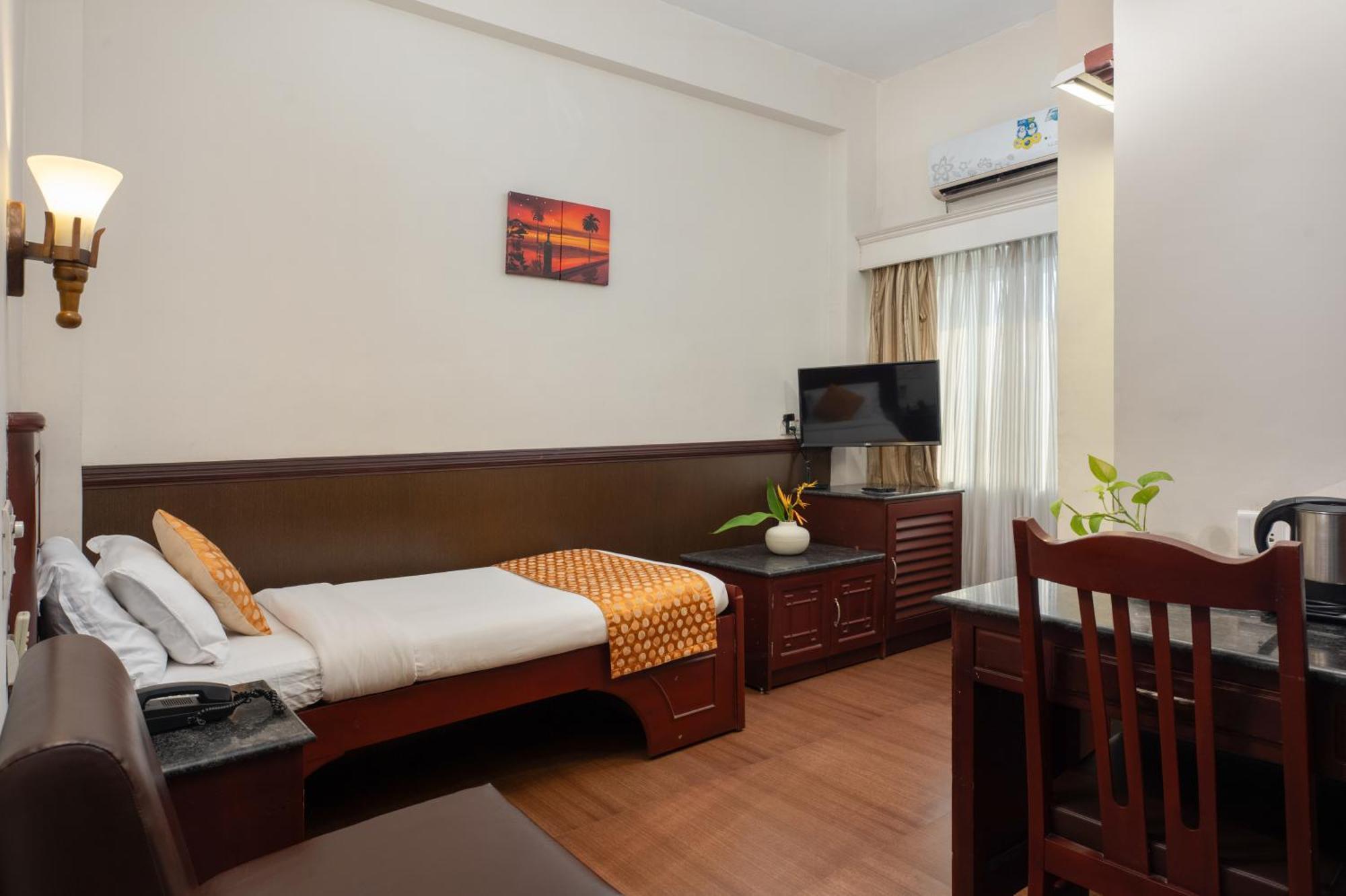 Hotel Aida Kottayam Dış mekan fotoğraf