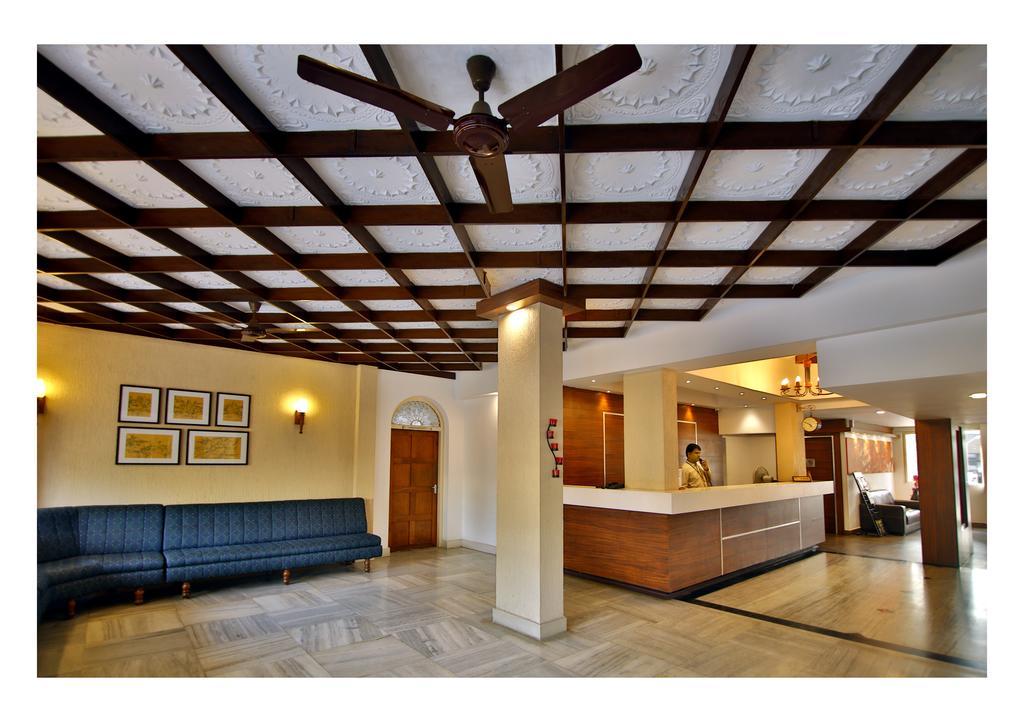 Hotel Aida Kottayam Dış mekan fotoğraf