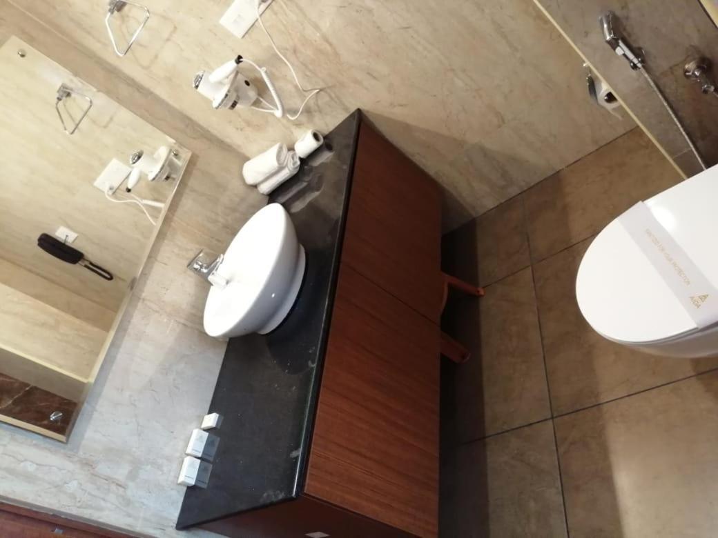 Hotel Aida Kottayam Dış mekan fotoğraf