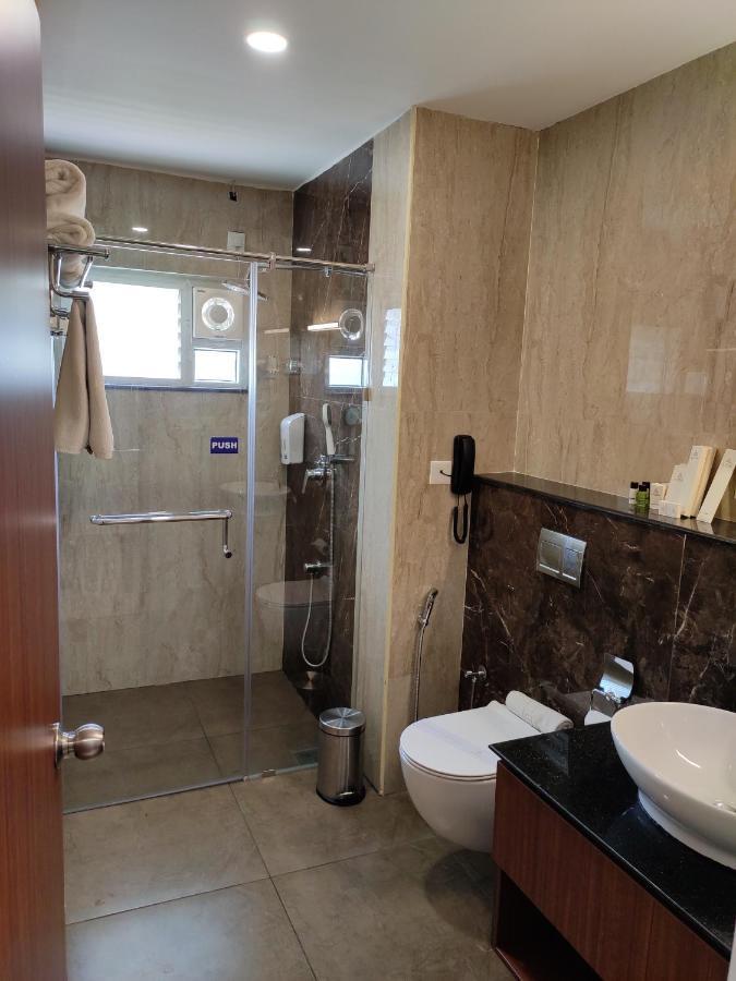 Hotel Aida Kottayam Dış mekan fotoğraf