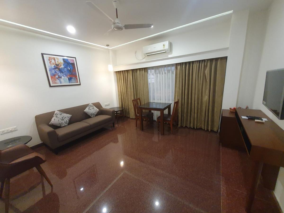 Hotel Aida Kottayam Dış mekan fotoğraf
